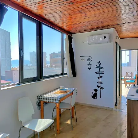 Studio Near The Beach Апартаменты